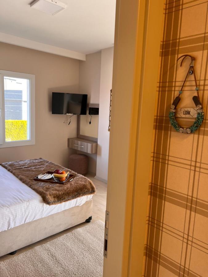 B. Equine Range Hotel Нарлидере Экстерьер фото