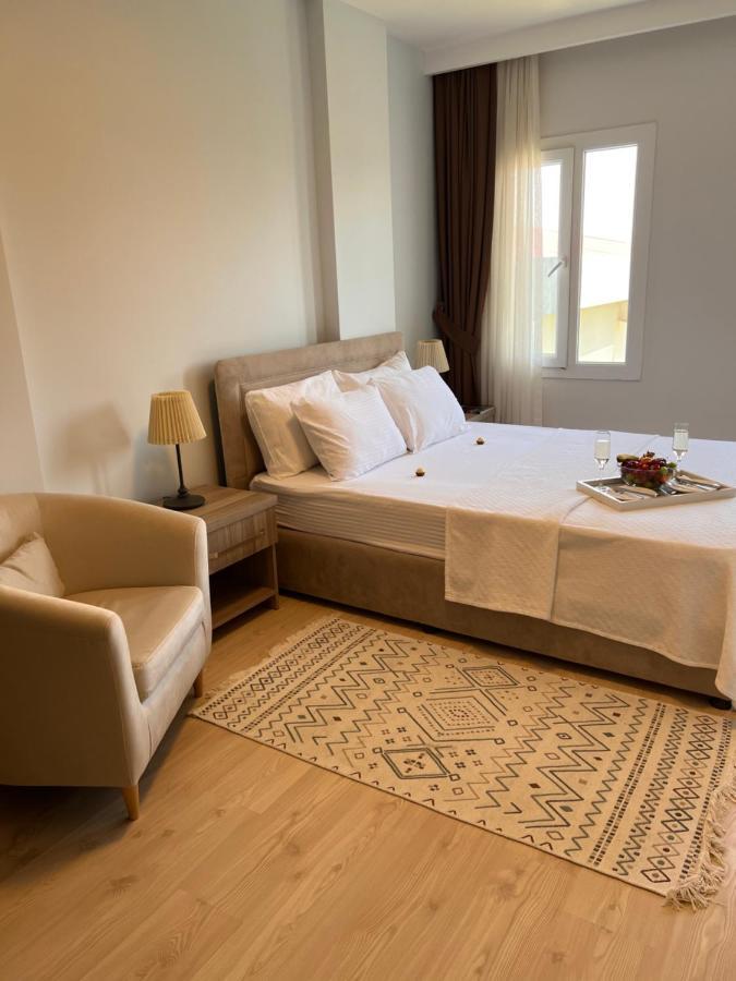 B. Equine Range Hotel Нарлидере Экстерьер фото